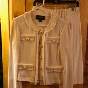 Beautiful Winter White St. John Caviar Suit Jacket and Skirt